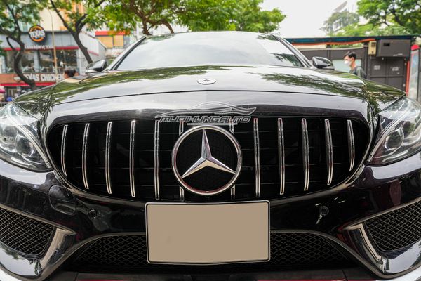 Độ Mặt Ga Lăng Mẫu GLC63 Cho Xe Mercedes C250 AMG 2015