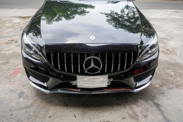 Độ Mặt Ga Lăng Mẫu GLC63 Cho Xe Mercedes C250 AMG 2015