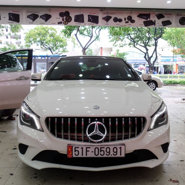 Độ Mặt Ga Lăng Xe Mercedes CLA200 2015 - 2018  tại TPHCM