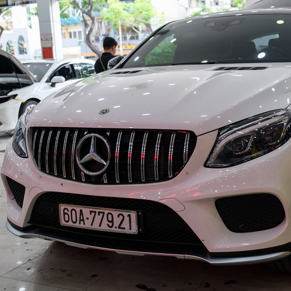 Độ mặt ga lăng xe Mercedes GLE 2019 - 2020 tại TPHCM