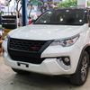 Độ Mặt Ga Lăng Xe Toyota Fortuner 2017 - 2019 Tại TPHCM