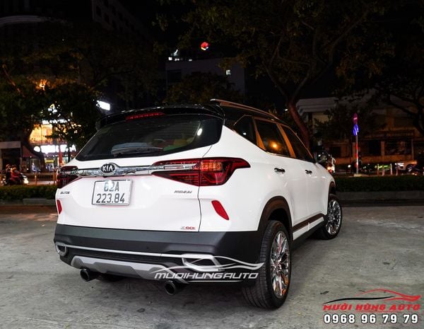 Độ Pô Akrapovic Kết Hợp Cùng Van On Off Cho Kia Seltos Uy Tín