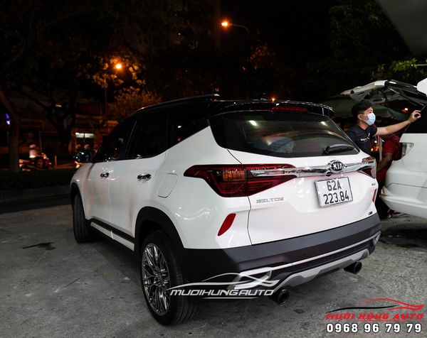 Độ Pô Akrapovic Kết Hợp Cùng Van On Off Cho Kia Seltos Uy Tín