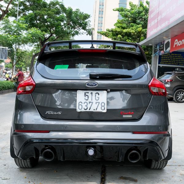 Độ pô Akrapovic xe FORD FOCUS