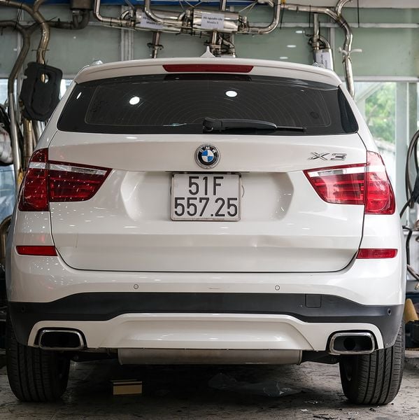 Độ Pô Cho Xe BMW X3 Mẫu Pô Vuông Cao Cấp