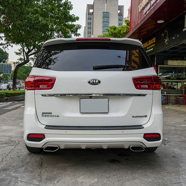 Độ Pô Cho Xe Kia Sedona 2020 Mẫu Pô Vuông Cao Cấp