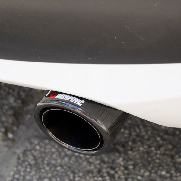 Độ Pô Đơn Akrapovic Cao Cấp Cho Xe Hyundai I10