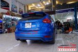 Độ pô đơn Akrapovic thể thao cho Ford Focus