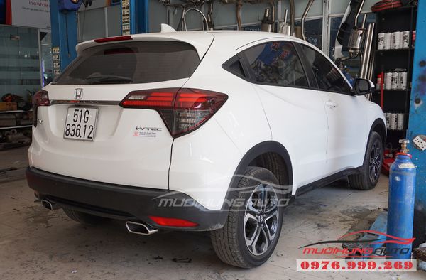 Độ Pô Inox Vuông Chất Lừ Cho Xe Honda HRV