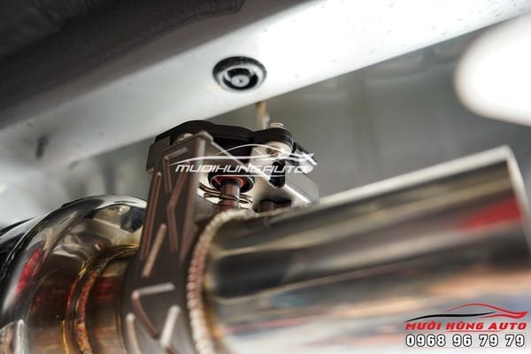 Độ Pô Akrapovic Kết Hợp Líp Và Van On/ Off Cho Xe Hyundai Elantra 2019 - 2021