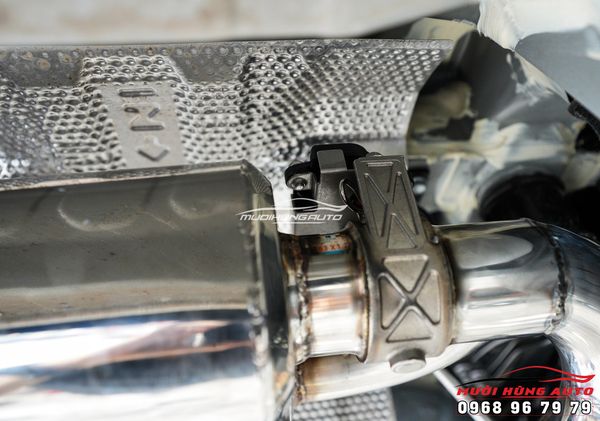 Lắp Đặt Pô Nguyên Cây XEX 2 Chế Độ On - Off Cho Xe Toyota Camry 2022