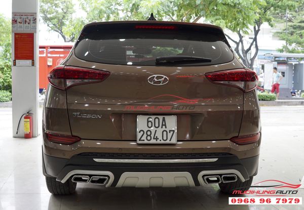 Độ pô thể thao Hyundai Tucson 2018 mẫu Mercedes  AMG chính hãng