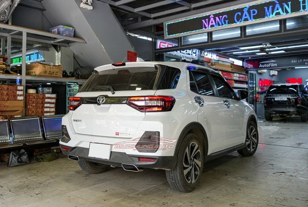 Độ Pô Vuông Cho Xe Toyota Raize Cao Cấp