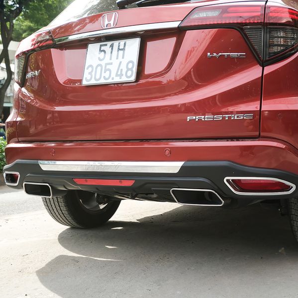 Độ Pô Vuông Và Líp Pô Thể Thao Xe Honda HRV 2020 Tại TPHCM