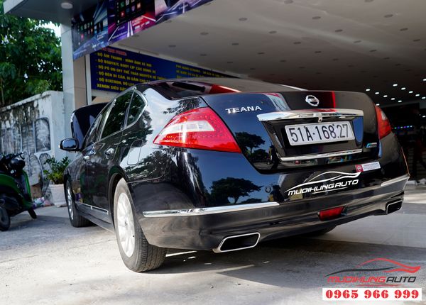 Độ pô xe Nissan Terra tại TPHCM