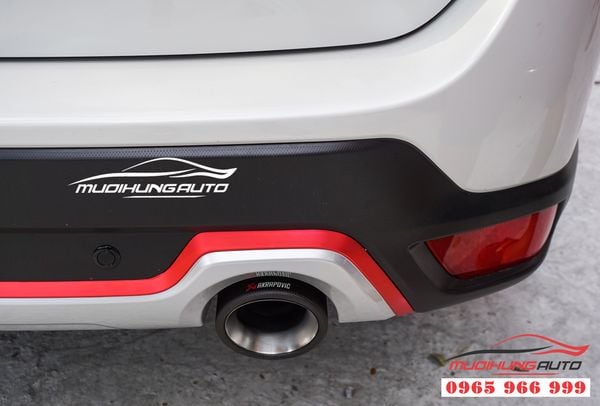 ĐỘ PÔ XE SUBARU FORESTER Mẫu Akrapovic