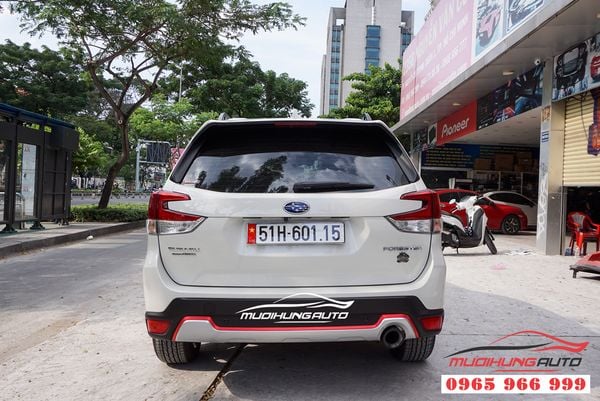 ĐỘ PÔ XE SUBARU FORESTER Mẫu Akrapovic