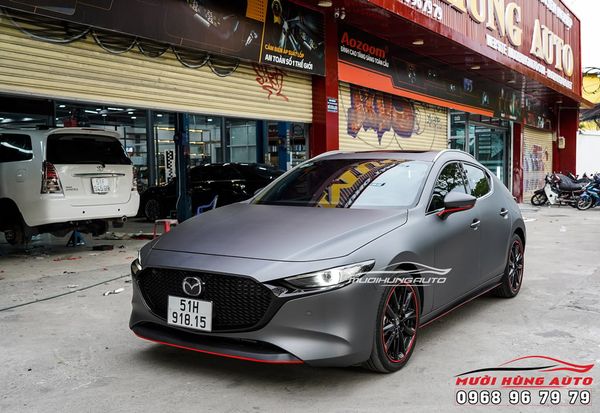Dán Decal Đổi Màu Xe Mazda 3 Hatchback 2020 Thành Màu Xám Đen Độc Đáo
