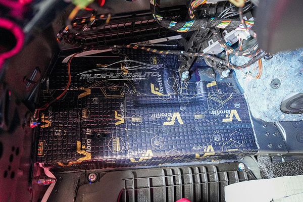 Dán Cách Âm Chống Ồn Thương Hiệu DrArtex Cho Xe Mercedes C300 2022