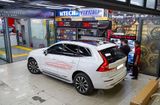 Dán Decal Nóc Màu Đen Bóng Cho Xe Volvo XC60 B6 2022