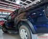Gắn Ốp Cua Bánh Phản Quang Cho Xe Ford Ranger 2020