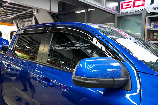 Lắp Vè Che Mưa Cao Cấp Cho Xe Ford Ranger XLS 2023