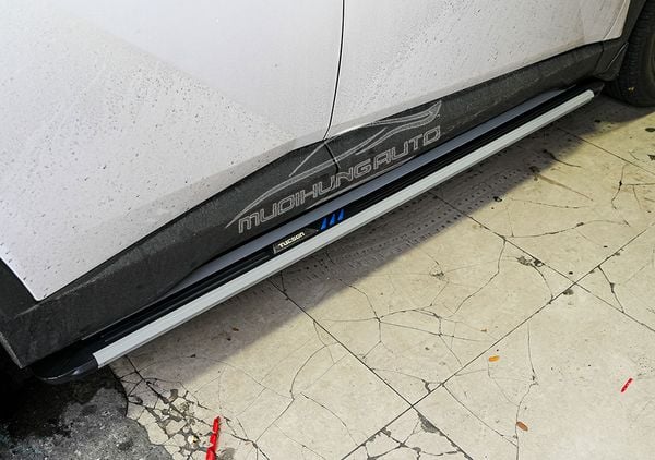 Lắp Bệ Bước Cố Định Cho Xe Hyundai Tucson 2022