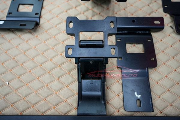 Lắp Bệ Bước Điện Cho Xe Hyundai Tucson 2016 - 2018