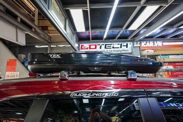 Lắp Cốp Nóc Phi Thuyền Cao Cấp Cho Xe Toyota Veloz Cross 2022