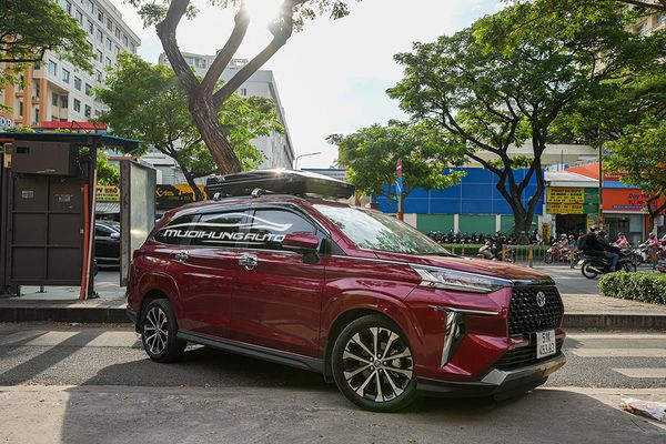 Lắp Cốp Nóc Phi Thuyền Cao Cấp Cho Xe Toyota Veloz Cross 2022