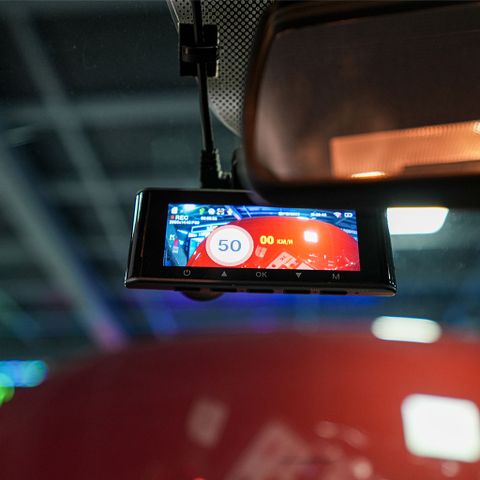 Lắp Camera Hành Trình Trước Vietmap Speedmap M1 Cho Xe Volkswagen Polo 2022