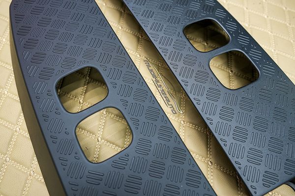 Ốp Ngoại Thất Cao Cấp Cho Xe Land Rover Defender 2020 - 2022