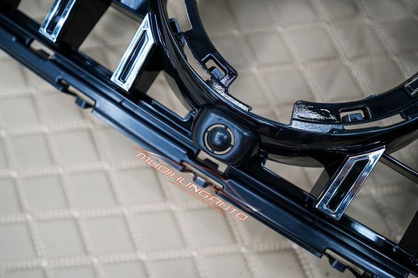 Mặt Ga Lăng Cho Xe Mercedes GLC 300 2019 - 2021 Mẫu GLC63