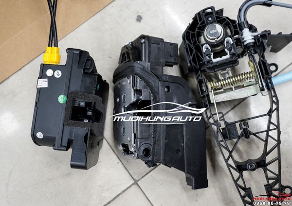 Lắp Cửa Hít Cao Cấp JooToon Cho Xe VinFast President Siêu Đắng Cấp