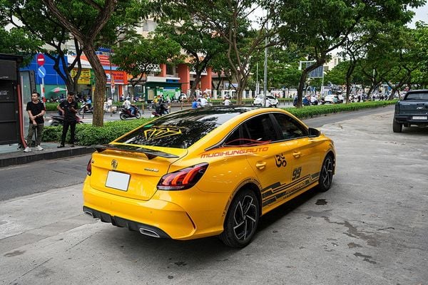 Dán Decal Cao Cấp Cho Xe MG5