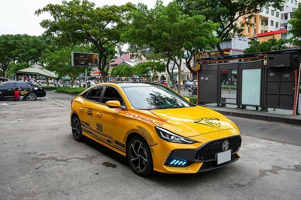 Dán Decal Cao Cấp Cho Xe MG5