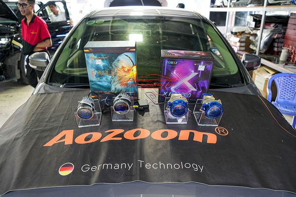 Nâng Cấp Hệ Thống Ánh Sáng Cao Cấp Cho Xe Ford Focus