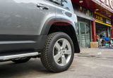Gắn Ốp Cua Bánh Chất Lượng Cho Xe Land Rover Defender 2022