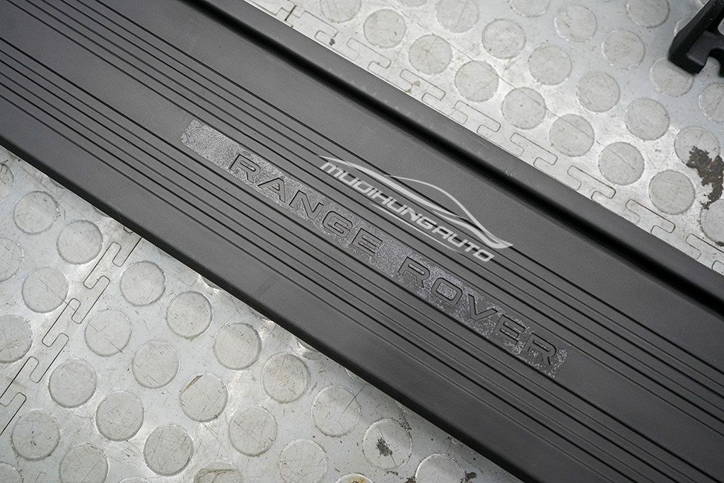 Lắp Đặt Bệ Bước Chân Cao Cấp Cho Xe Range Rover Sport 2020 - 2022 ...