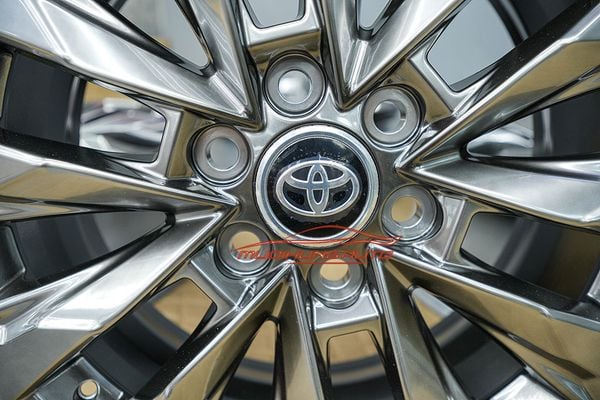 Mâm Zin Cao Cấp Cho Xe Toyota Land Cruiser 2022