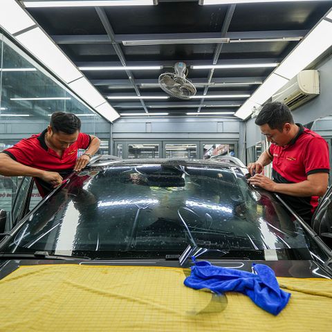 Dán Phim Cách Nhiệt 3M Cho Xe Ford Ranger 2023