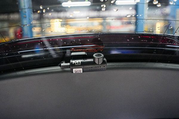 Gắn Camera Hành Trình Vietmap Speedmap M1 Cho Xe Mazda Cx30 2022