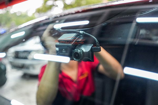 Gắn Camera Hành Trình Vietmap Speedmap M1 Cho Xe Mazda Cx30 2022