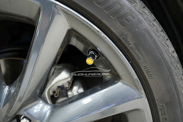 Lắp Camera 360 ICAR ElliView M11 tích hợp Áp Suất Lốp cho Mazda 3 2022