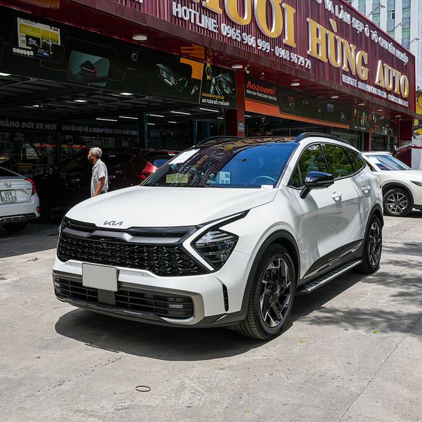 Lắp Bệ Bước Cao Cấp Cho Xe Kia Sportage 2022