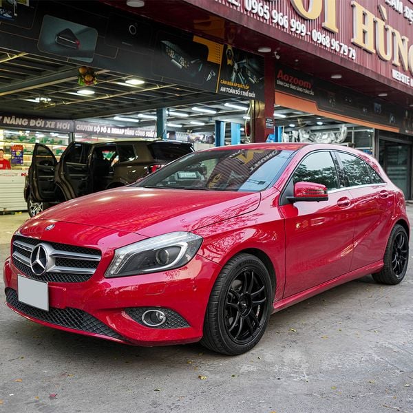 Độ Mâm 17 Inch Cao Cấp Cho Xe Mercedes A200 2018