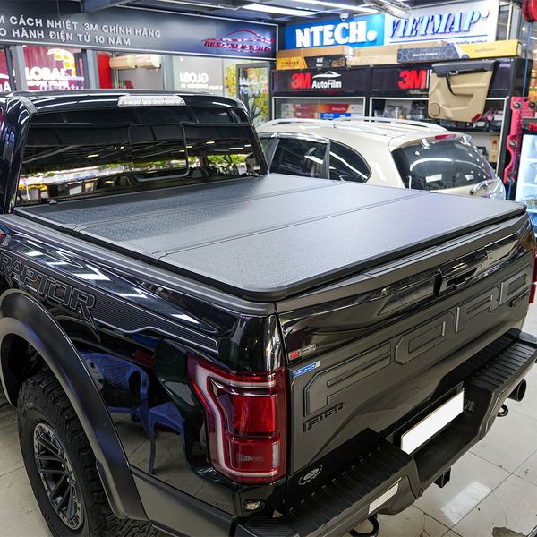 Nắp Thùng Gập Ba Tấm Cho Xe Ford Ranger Raptor 2019