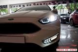 Ford Focus Thay Nguyên Cụm Đèn Pha Và LED Cản Trước