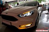 Ford Focus Thay Nguyên Cụm Đèn Pha Và LED Cản Trước