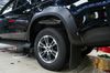 Gắn Ốp Cua Bánh Cao Cấp Cho Xe Mitsubishi Triton 2022